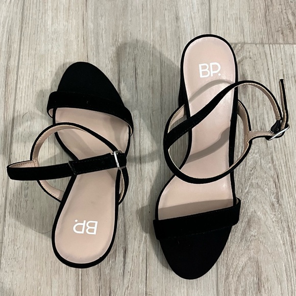 Strappy Black Heels - Picture 2 of 4